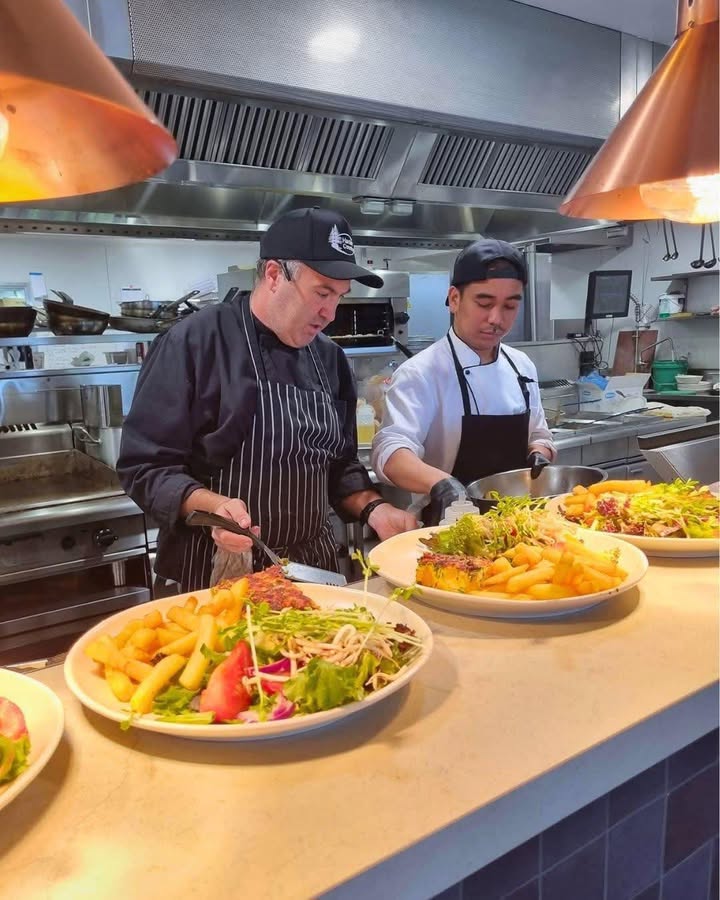 Featured image for “Bistro Hours Sunday 11th – Harden Country Club”