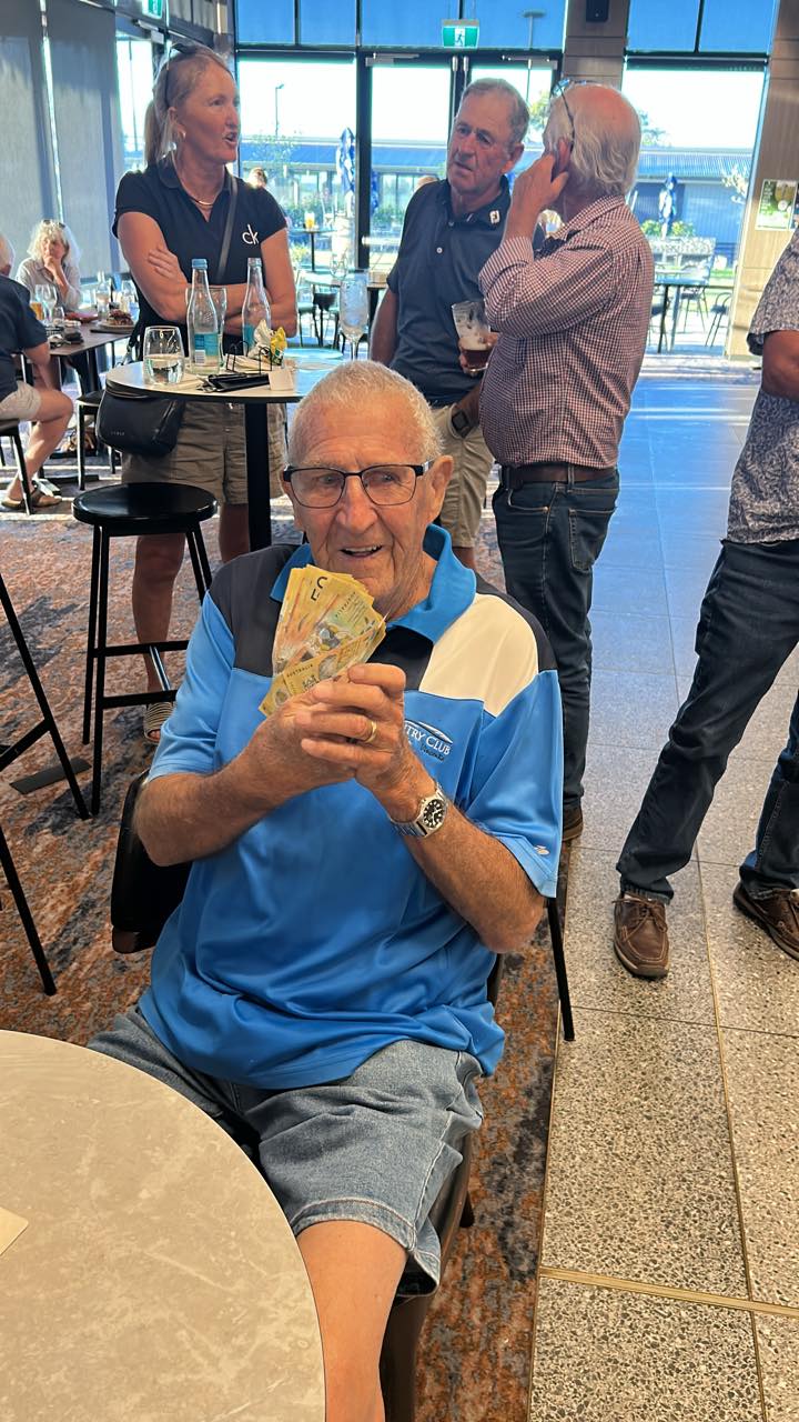 Featured image for “Barney Heywood Wins $2,300 Member Draw”